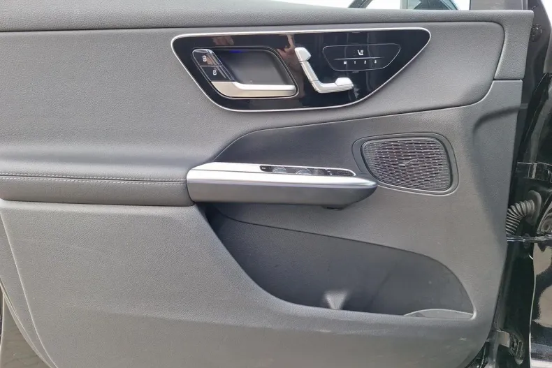 Mercedes-Benz GLC din 2024 cu 17.251 km - oferta MER177776 - foto 18