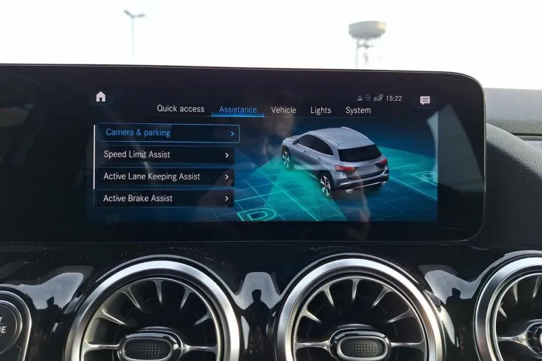 Mercedes-Benz GLA din 2021 cu 49.355 km - oferta MER177779 - foto 21