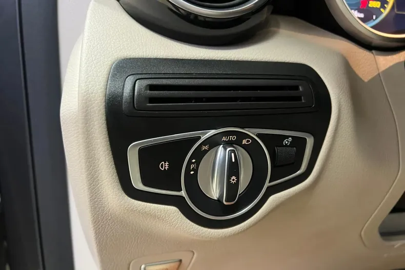 Mercedes-Benz GLC Coupe din 2021 cu 160.000 km - oferta MER177785 - foto 26