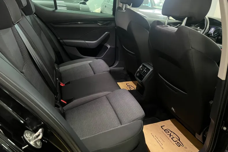 Skoda Octavia din 2021 cu 141.000 km - oferta SKO177787 - foto 17