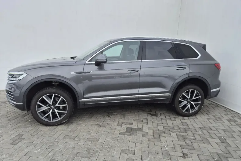 Volkswagen Touareg din 2021 cu 145.830 km - oferta VOL177791 - foto 2
