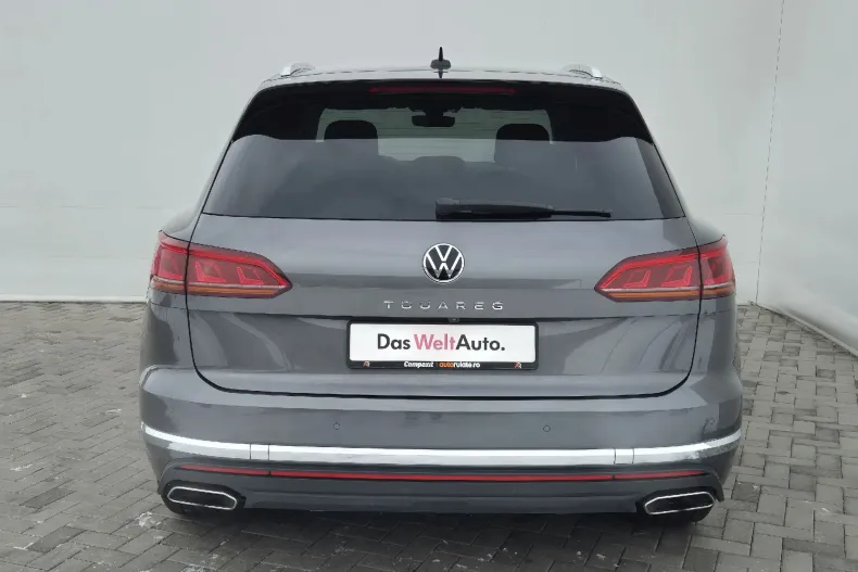Volkswagen Touareg din 2021 cu 145.830 km - oferta VOL177791 - foto 4