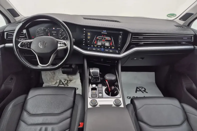 Volkswagen Touareg din 2021 cu 145.830 km - oferta VOL177791 - foto 15