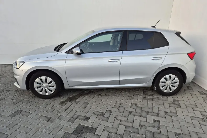 Skoda Fabia din 2023 cu 30.773 km - oferta SKO177792 - foto 2