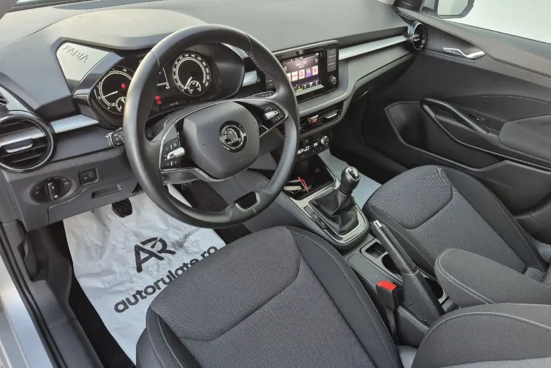 Skoda Fabia din 2023 cu 30.773 km - oferta SKO177792 - foto 9