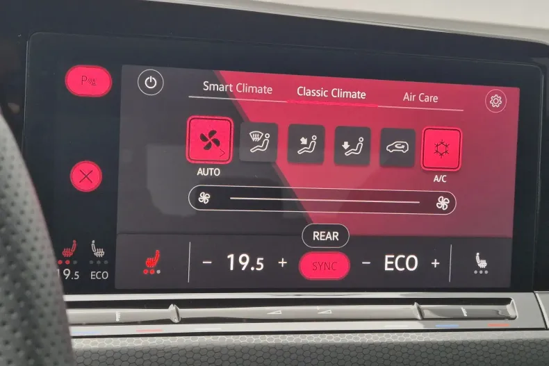 Volkswagen Golf din 2021 cu 73.040 km - oferta VOL177796 - foto 29