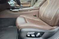 BMW Seria 7 din 2022 cu 80.247 km - oferta BMW177801 - foto 21