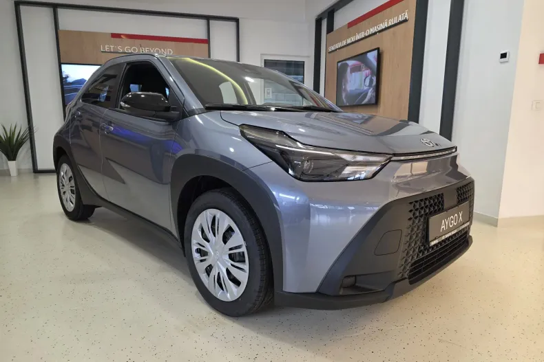 Toyota Aygo (X) din 2025 cu 10 km - oferta TOY177803 - foto 2