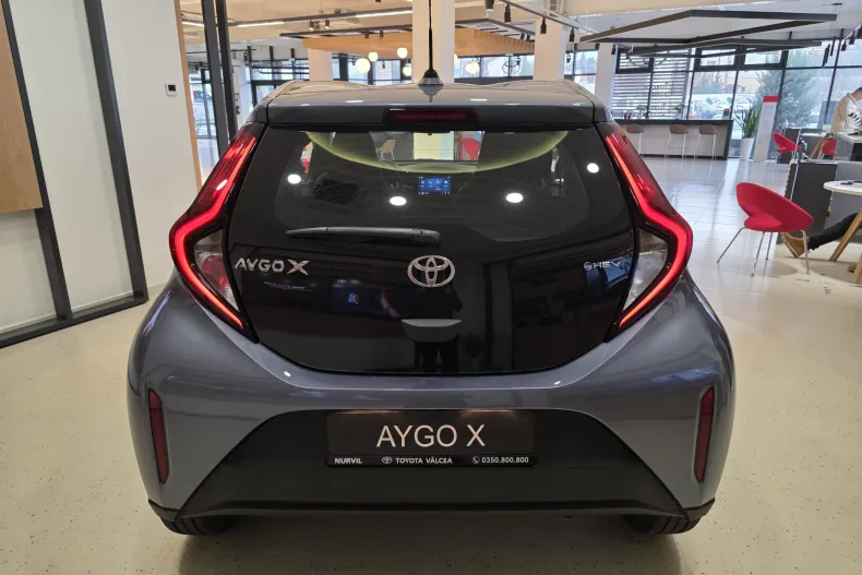Toyota Aygo (X) din 2025 cu 10 km - oferta TOY177803 - foto 3