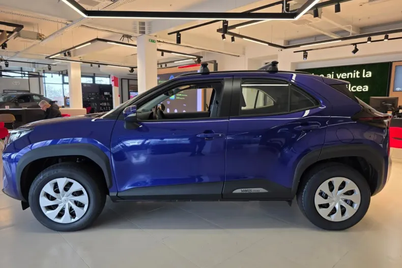 Toyota Yaris Cross din 2025 cu 10 km - oferta TOY177809 - foto 5