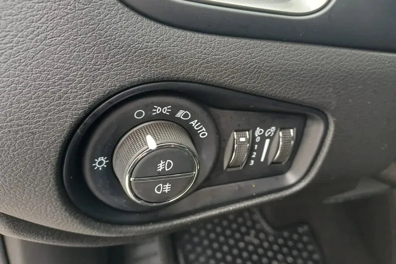 Jeep Renegade din 2022 cu 50.478 km - oferta JEE177810 - foto 13