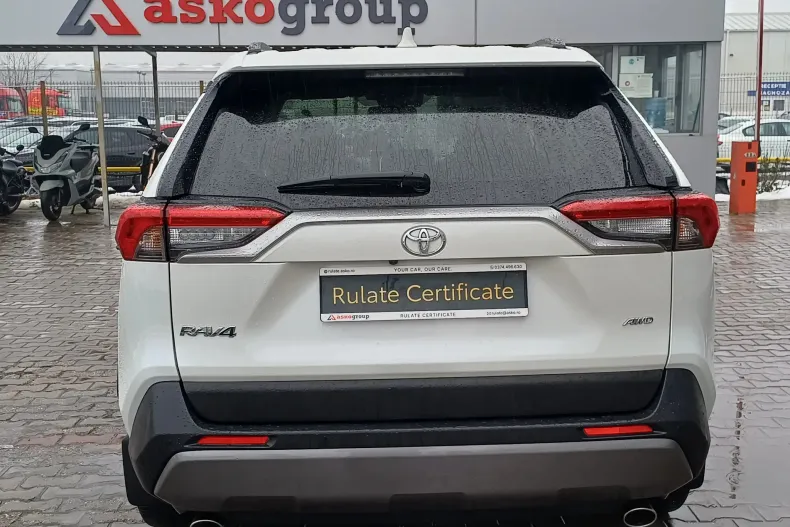 Toyota RAV4 din 2021 cu 118.567 km - oferta TOY177811 - foto 8