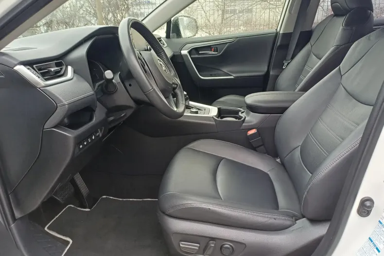 Toyota RAV4 din 2021 cu 118.567 km - oferta TOY177811 - foto 14