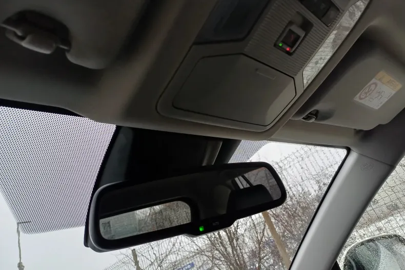 Toyota RAV4 din 2021 cu 118.567 km - oferta TOY177811 - foto 26