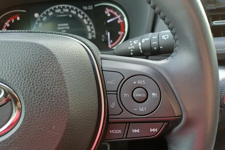 Toyota RAV4 din 2021 cu 31.841 km - oferta TOY177812 - foto 19