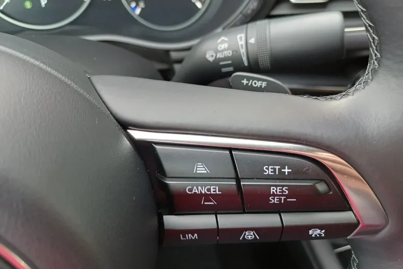 Mazda 3 din 2025 cu 3.474 km - oferta MAZ177813 - foto 24