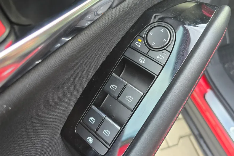 Mazda CX-30 din 2025 cu 1.079 km - oferta MAZ177814 - foto 8