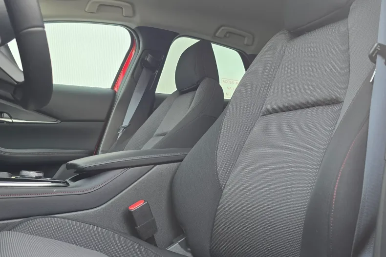 Mazda CX-30 din 2025 cu 1.079 km - oferta MAZ177814 - foto 17