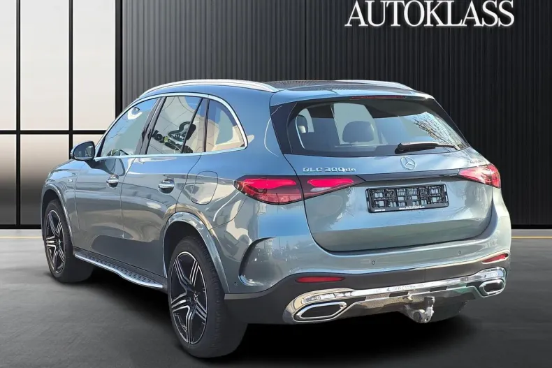 Mercedes-Benz GLC din 2025 cu 7.000 km - oferta MER177820 - foto 3