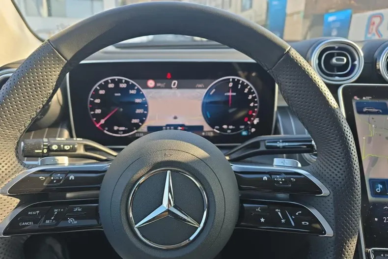 Mercedes-Benz GLC din 2025 cu 7.000 km - oferta MER177820 - foto 14