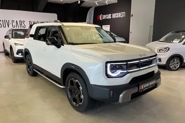 BAIC BJ30 din 2024 cu 2 km - oferta BAI177828 - foto 6