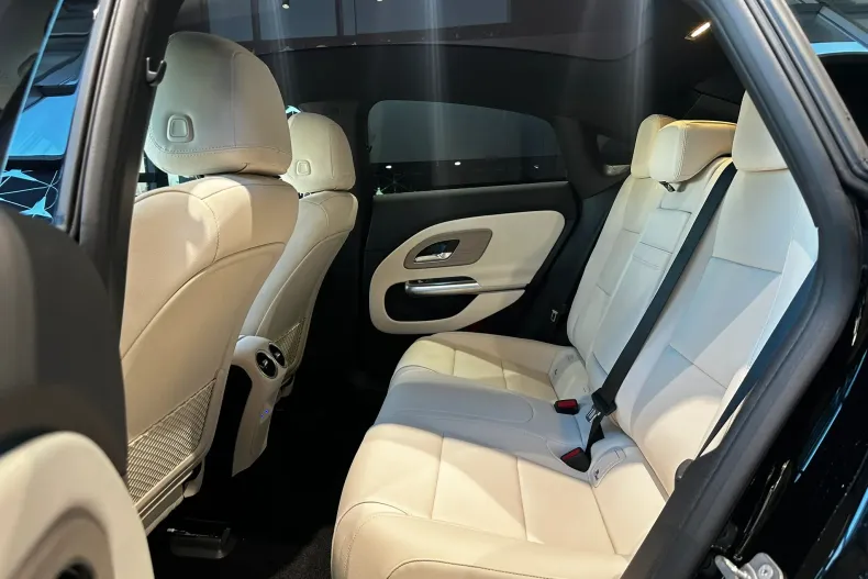 Mercedes-Benz CLA din 2025 cu 15 km - oferta MER177832 - foto 9