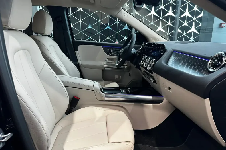 Mercedes-Benz GLA din 2025 cu 6 km - oferta MER177834 - foto 11