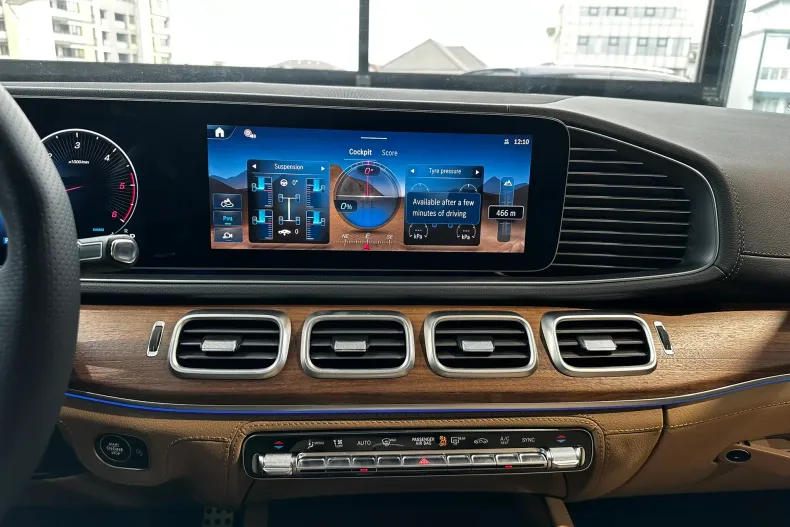 Mercedes-Benz GLS din 2025 cu 38 km - oferta MER177836 - foto 20