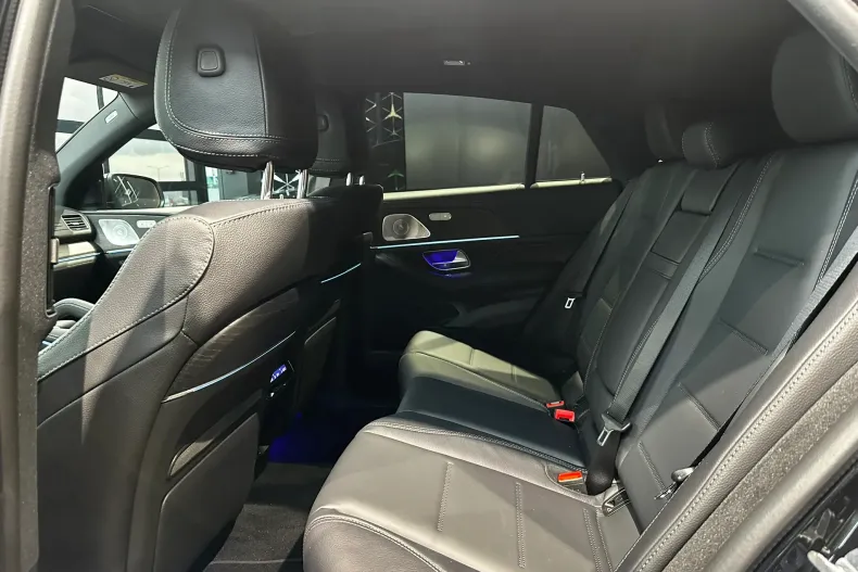 Mercedes-Benz GLE Coupe din 2025 cu 4.500 km - oferta MER177837 - foto 9