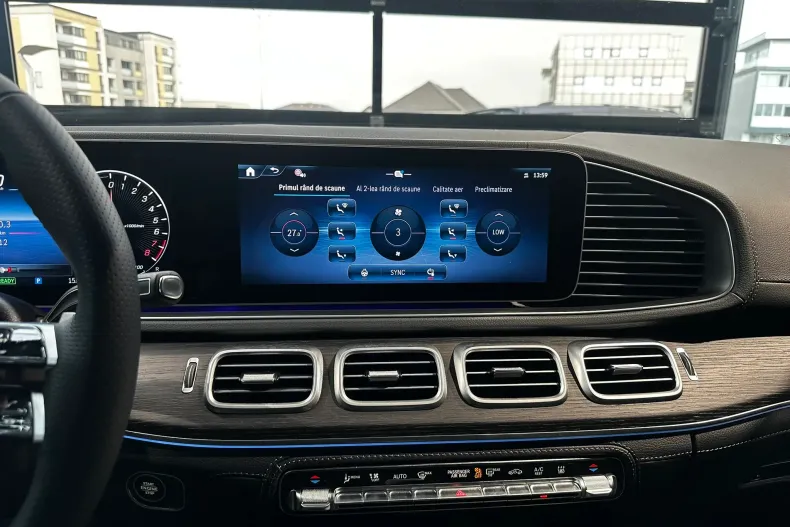 Mercedes-Benz GLE Coupe din 2025 cu 4.500 km - oferta MER177837 - foto 15