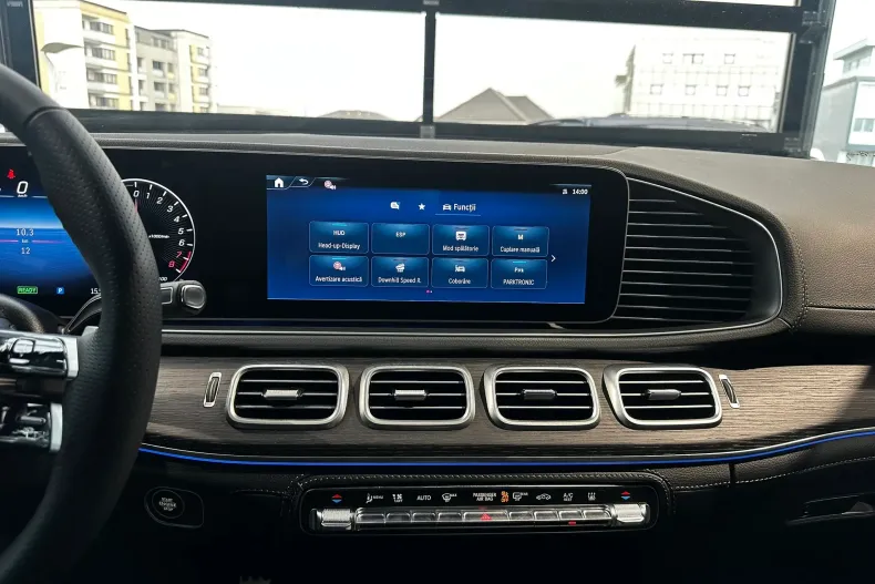 Mercedes-Benz GLE Coupe din 2025 cu 4.500 km - oferta MER177837 - foto 19