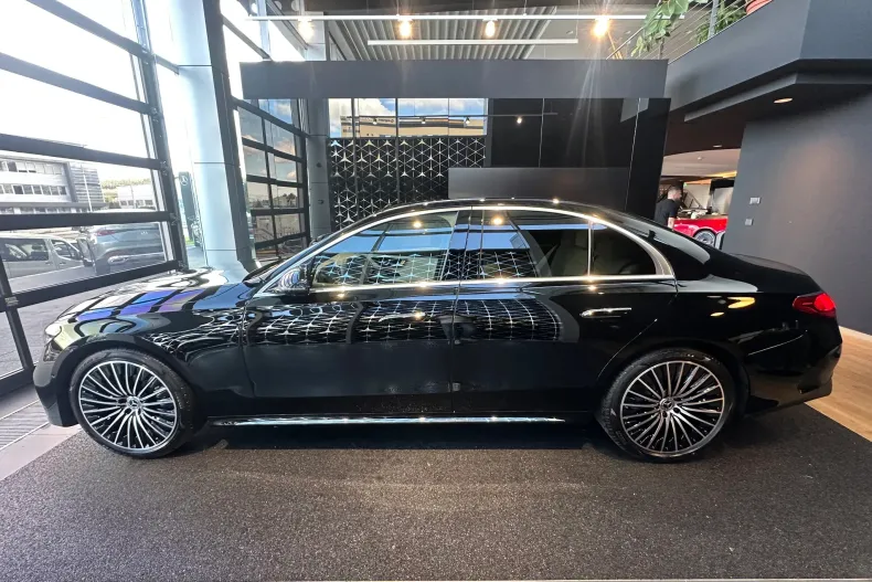 Mercedes-Benz E din 2025 cu 5 km - oferta MER177838 - foto 6