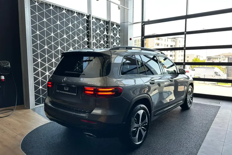 Mercedes-Benz GLB din 2025 cu 19 km - oferta MER177842 - foto 4