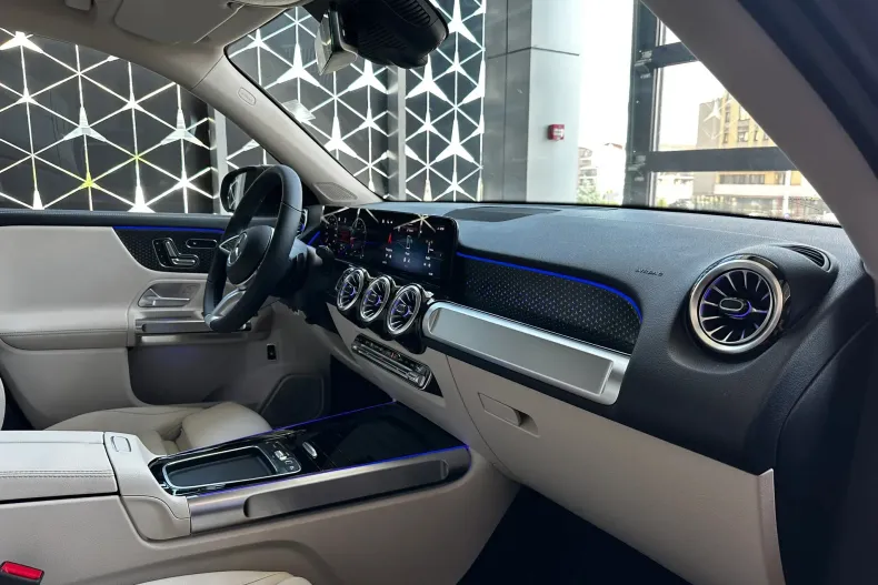 Mercedes-Benz GLB din 2025 cu 19 km - oferta MER177842 - foto 11