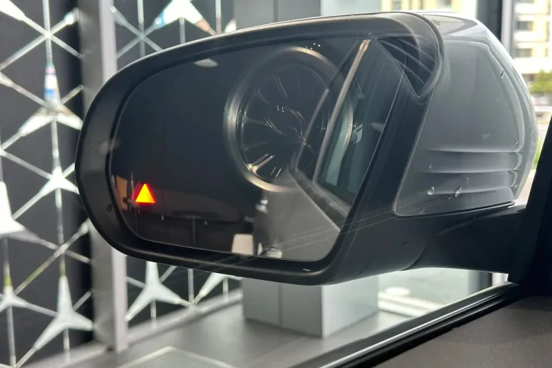 Mercedes-Benz GLA din 2024 cu 3.000 km - oferta MER177851 - foto 17