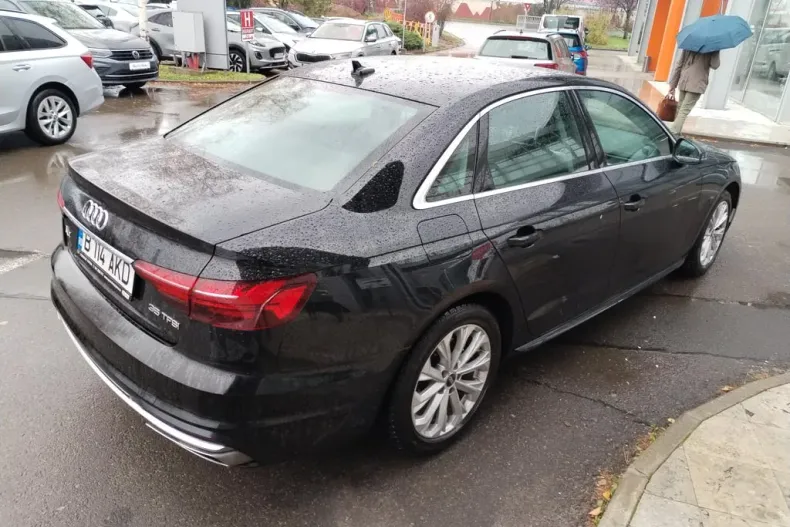 Audi A4 din 2022 cu 70.448 km - oferta AUD177858 - foto 3