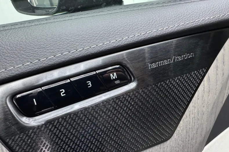 Volvo XC90 din 2020 cu 104.782 km - oferta VOL177861 - foto 15