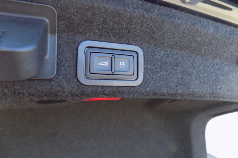 Audi A6 din 2021 cu 95.540 km - oferta AUD177862 - foto 33