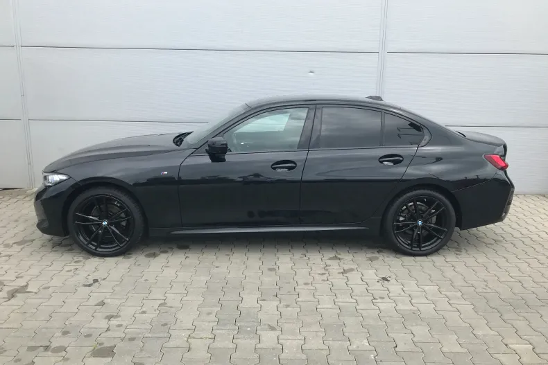 BMW Seria 3 din 2023 cu 52.900 km - oferta BMW177863 - foto 2