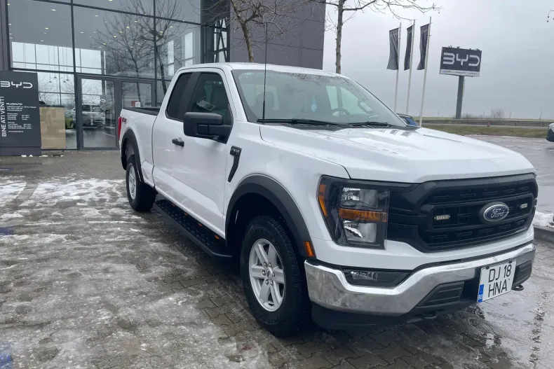 Ford F 150 din 2023 cu 20.450 km - oferta FOR177870 - foto 1