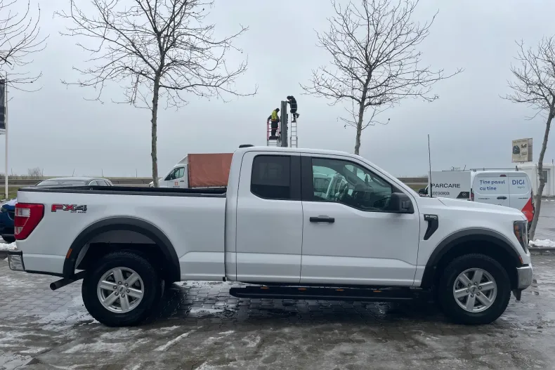 Ford F 150 din 2023 cu 20.450 km - oferta FOR177870 - foto 9