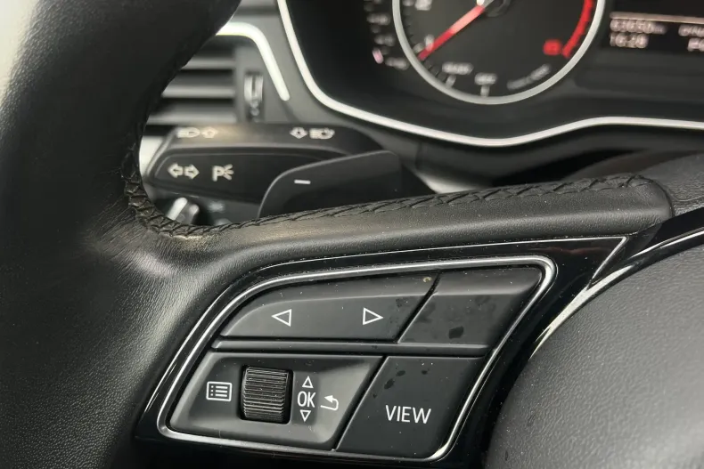 Audi A4 din 2021 cu 63.650 km - oferta AUD177873 - foto 13