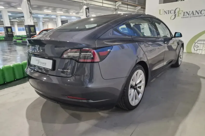 Tesla Model 3 din 2021 cu 124.200 km - oferta TES177878 - foto 8