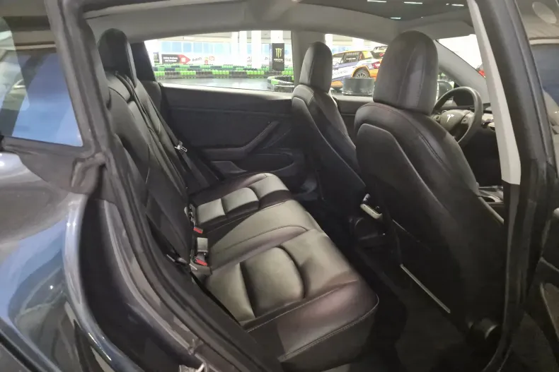 Tesla Model 3 din 2021 cu 124.200 km - oferta TES177878 - foto 19