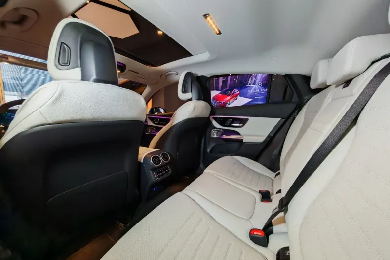 Mercedes-Benz GLC Coupe din 2025 cu 1 km - oferta MER177880 - foto 12