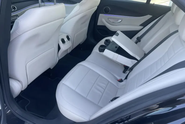 Mercedes-Benz E din 2021 cu 84.645 km - oferta MER177882 - foto 20