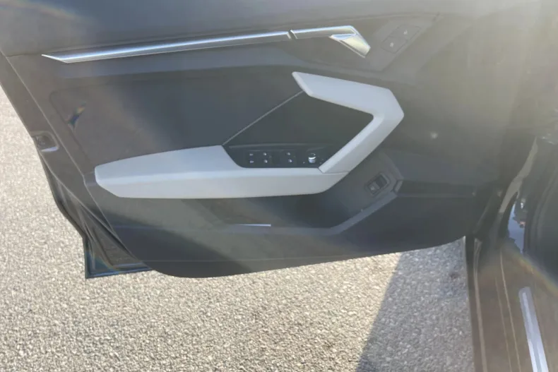 Audi A3 din 2021 cu 127.827 km - oferta AUD177885 - foto 9