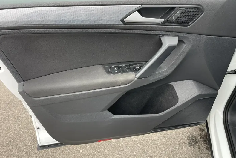 Volkswagen Tiguan din 2021 cu 165.358 km - oferta VOL177889 - foto 10