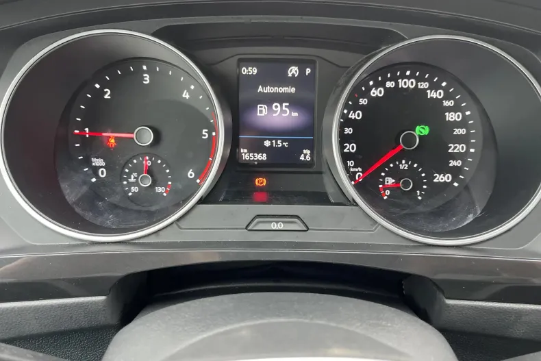 Volkswagen Tiguan din 2021 cu 165.358 km - oferta VOL177889 - foto 11