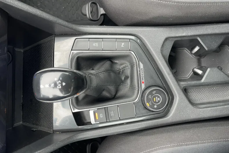 Volkswagen Tiguan din 2021 cu 165.358 km - oferta VOL177889 - foto 12